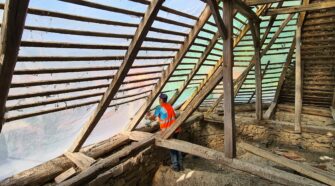 Restaurierung des Dachstuhls der evangelischen Kirche in Schmiegen
